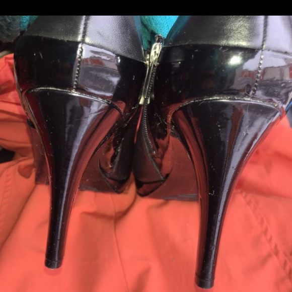 Bandolino booties - Picture 3 of 5